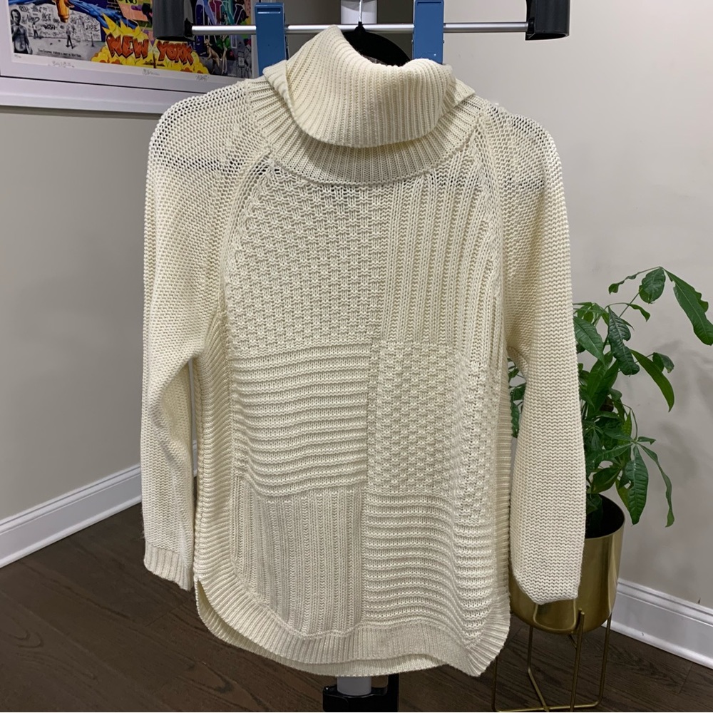 Women’s Turtleneck Tunic, XS